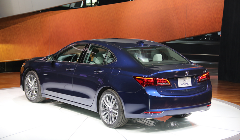 Illustration for article titled 2015 Acura TLX: 'Don't Let The Power-To-Weight Ratio Fool You'